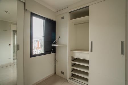Apartamento à venda com 112m², 2 quartos e 2 vagas Apartamento à venda com 112m², 2 quartos e 2 vagasSuíte