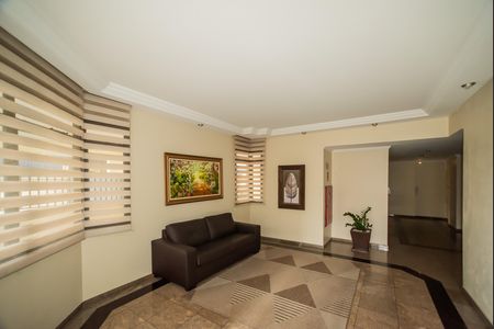 Apartamento à venda com 112m², 2 quartos e 2 vagas Apartamento à venda com 112m², 2 quartos e 2 vagasHall social