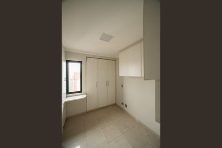 Apartamento à venda com 112m², 2 quartos e 2 vagas Apartamento à venda com 112m², 2 quartos e 2 vagasQuarto