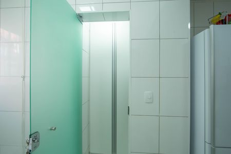 Apartamento à venda com 120m², 4 quartos e 2 vagas Apartamento à venda com 120m², 4 quartos e 2 vagasBanheiro de serviço