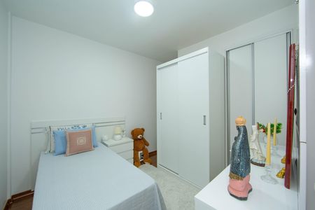 Apartamento à venda com 120m², 4 quartos e 2 vagas Apartamento à venda com 120m², 4 quartos e 2 vagasQuarto 2