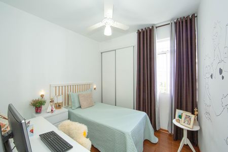 Apartamento à venda com 120m², 4 quartos e 2 vagas Apartamento à venda com 120m², 4 quartos e 2 vagasQuarto 3