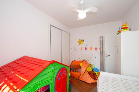 Apartamento à venda com 120m², 4 quartos e 2 vagas Apartamento à venda com 120m², 4 quartos e 2 vagasQuarto