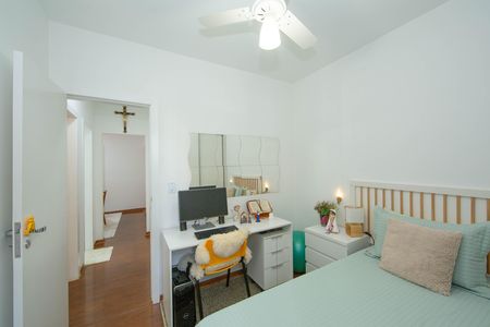 Apartamento à venda com 120m², 4 quartos e 2 vagas Apartamento à venda com 120m², 4 quartos e 2 vagasQuarto 3