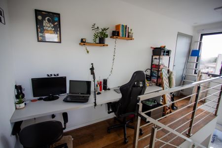 Apartamento para alugar com 87m², 2 quartos e 1 vagaEscritório