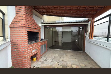 Apartamento à venda com 124m², 2 quartos e 2 vagasChurrasqueira
