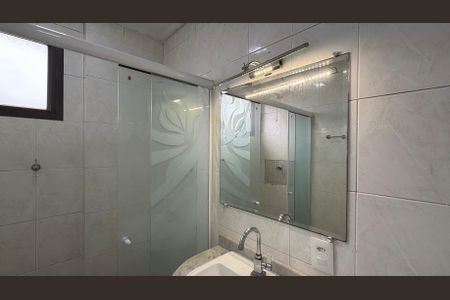 Apartamento à venda com 124m², 2 quartos e 2 vagasBanheiro