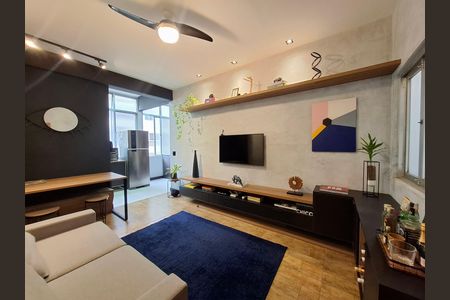 Apartamento à venda com 41m², 1 quarto e sem vaga Apartamento à venda com 41m², 1 quarto e sem vagaSala