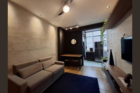 Apartamento à venda com 41m², 1 quarto e sem vaga Apartamento à venda com 41m², 1 quarto e sem vagaSala