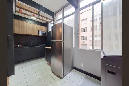 Apartamento à venda com 41m², 1 quarto e sem vaga Apartamento à venda com 41m², 1 quarto e sem vagaCozinha e Área de Serviço