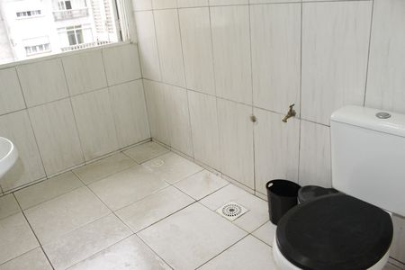 Studio à venda com 34m², 1 quarto e sem vagaBanheiro social