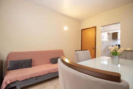 Sala de apartamento para alugar com 2 quartos, 65m² em Sqs 409, Brasília