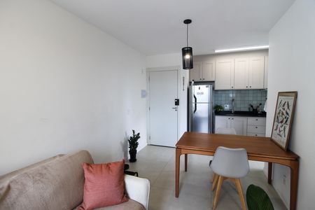 Apartamento à venda com 48m², 2 quartos e 1 vagaSala