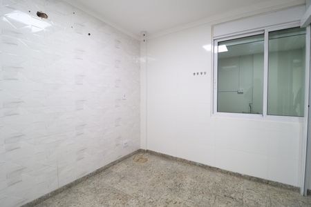 Casa para alugar com 150m², 8 quartos e 2 vagasQuarto 6