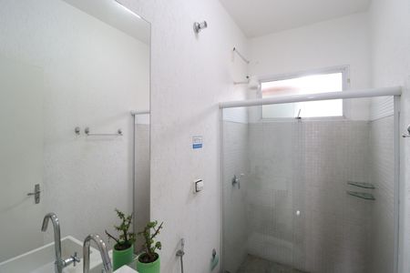 Casa para alugar com 150m², 8 quartos e 2 vagasBanheiro Social 2