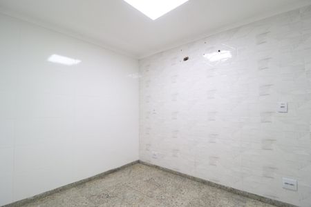 Casa para alugar com 150m², 8 quartos e 2 vagasQuarto 6