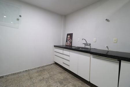Casa para alugar com 150m², 8 quartos e 2 vagasCozinha 2