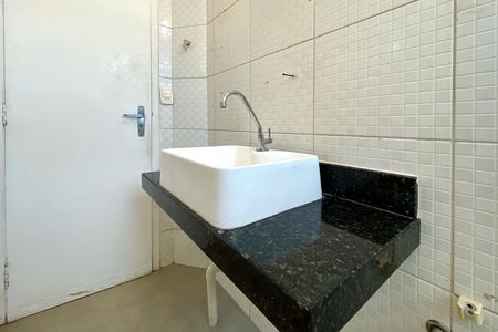 Apartamento à venda com 85m², 3 quartos e sem vaga Apartamento à venda com 85m², 3 quartos e sem vagaBanheiro