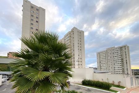 Apartamento à venda com 50m², 2 quartos e 1 vaga Apartamento à venda com 50m², 2 quartos e 1 vagaFachada