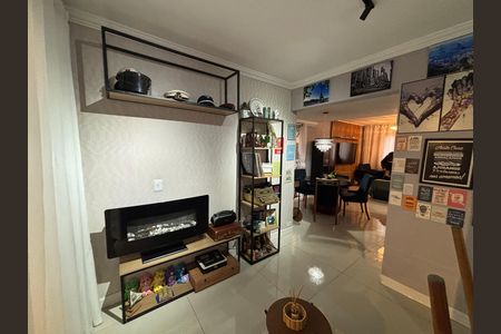 Casa para alugar com 140m², 3 quartos e 2 vagas Casa para alugar com 140m², 3 quartos e 2 vagasEscritório