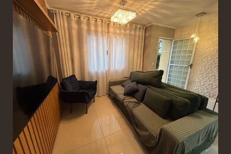 Casa para alugar com 140m², 3 quartos e 2 vagas Casa para alugar com 140m², 3 quartos e 2 vagasSala