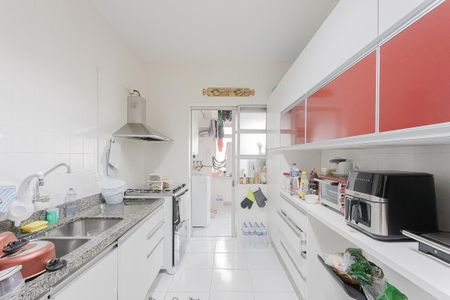 Apartamento à venda com 129m², 2 quartos e 1 vaga Apartamento à venda com 129m², 2 quartos e 1 vagaCozinha