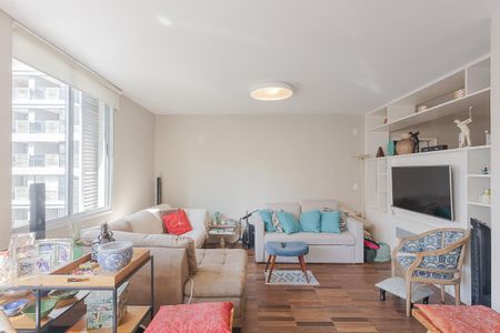 Apartamento à venda com 129m², 2 quartos e 1 vaga Apartamento à venda com 129m², 2 quartos e 1 vagaSala