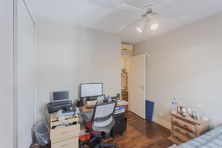 Apartamento à venda com 129m², 2 quartos e 1 vaga Apartamento à venda com 129m², 2 quartos e 1 vagaQuarto