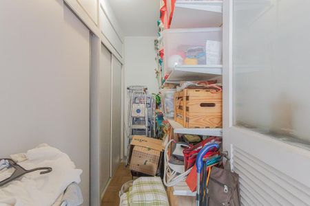 Apartamento à venda com 129m², 2 quartos e 1 vaga Apartamento à venda com 129m², 2 quartos e 1 vagaÁrea de Serviço