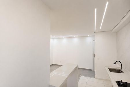 Apartamento à venda com 45m², 2 quartos e sem vaga Apartamento à venda com 45m², 2 quartos e sem vagaCozinha com iluminação moderna e acabamento em porcelanato.