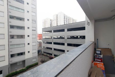 Apartamento à venda com 43m², 2 quartos e sem vagaSacada