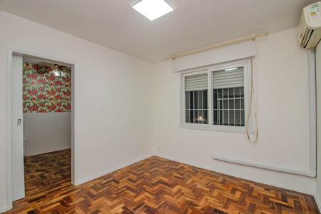 Sala de apartamento para alugar com 1 quarto, 47m² em Passo D’areia, Porto Alegre