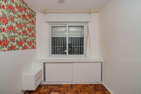 Quarto de apartamento para alugar com 1 quarto, 47m² em Passo D’areia, Porto Alegre