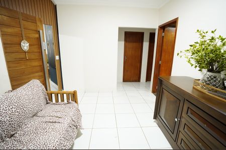 Casa à venda com 300m², 4 quartos e 4 vagas