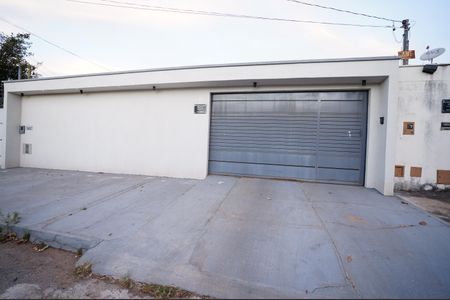 Casa à venda com 300m², 4 quartos e 4 vagas
