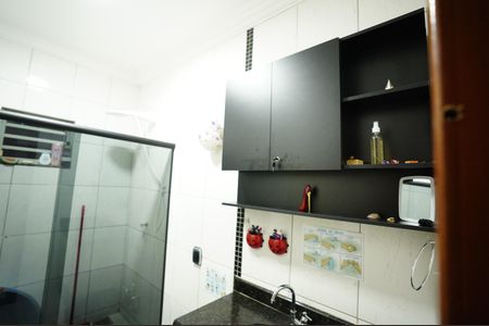 Casa à venda com 300m², 4 quartos e 4 vagas
