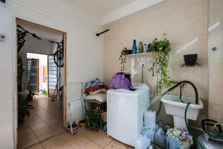 Casa para alugar com 111m², 2 quartos e 2 vagas Casa para alugar com 111m², 2 quartos e 2 vagasÁrea de Serviço