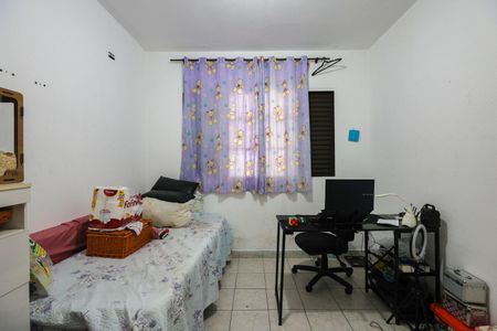 Casa para alugar com 111m², 2 quartos e 2 vagas Casa para alugar com 111m², 2 quartos e 2 vagasQuarto 2