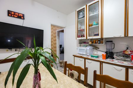 Casa para alugar com 111m², 2 quartos e 2 vagas Casa para alugar com 111m², 2 quartos e 2 vagasCozinha