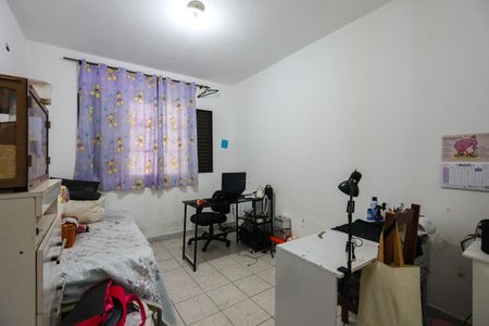 Casa para alugar com 111m², 2 quartos e 2 vagas Casa para alugar com 111m², 2 quartos e 2 vagasQuarto 2