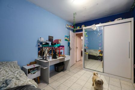 Casa para alugar com 111m², 2 quartos e 2 vagas Casa para alugar com 111m², 2 quartos e 2 vagasSuíte