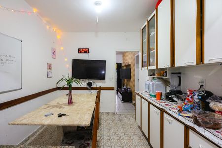 Casa para alugar com 111m², 2 quartos e 2 vagas Casa para alugar com 111m², 2 quartos e 2 vagasCozinha