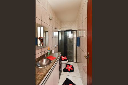 Casa para alugar com 300m², 3 quartos e 4 vagas Casa para alugar com 300m², 3 quartos e 4 vagasBanheiro Social