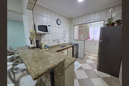 Cozinha de apartamento para alugar com 2 quartos, 139m² em Balneario Flórida, Praia Grande