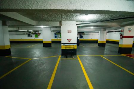 Apartamento para alugar com 139m², 2 quartos e 1 vaga Apartamento para alugar com 139m², 2 quartos e 1 vagaGaragem