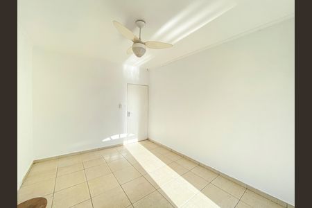 Casa à venda com 158m², 4 quartos e 2 vagas Casa à venda com 158m², 4 quartos e 2 vagasSuíte