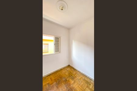 Casa à venda com 158m², 4 quartos e 2 vagas Casa à venda com 158m², 4 quartos e 2 vagasQuarto 1