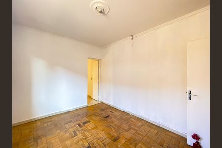 Casa à venda com 158m², 4 quartos e 2 vagas Casa à venda com 158m², 4 quartos e 2 vagasQuarto 2