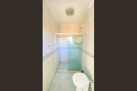 Casa à venda com 158m², 4 quartos e 2 vagas Casa à venda com 158m², 4 quartos e 2 vagasBanheiro da Suíte