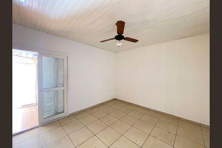 Casa à venda com 158m², 4 quartos e 2 vagas Casa à venda com 158m², 4 quartos e 2 vagasQuarto 3
